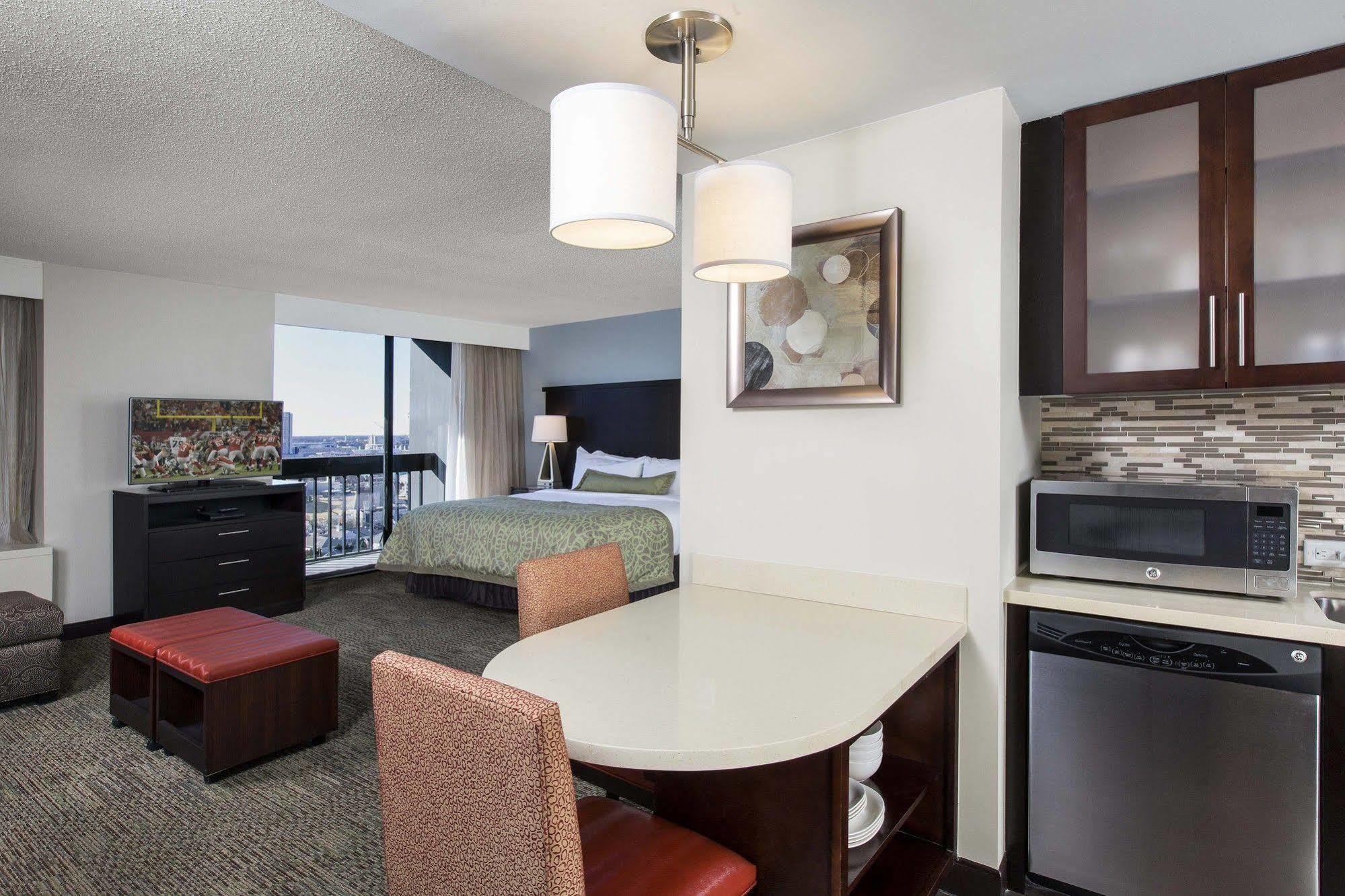 Staybridge Suites Atlanta - Midtown, An Ihg Hotel Dış mekan fotoğraf